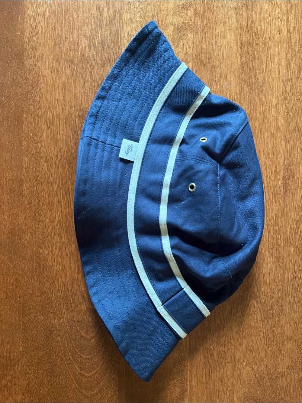 Tilley endurables men’s bucket hat S/M
